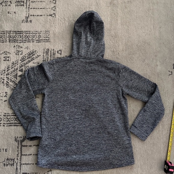 Under Armour Grey and Pink Sweatshirt / Hoodie Size Medium - Picture 6 of 7